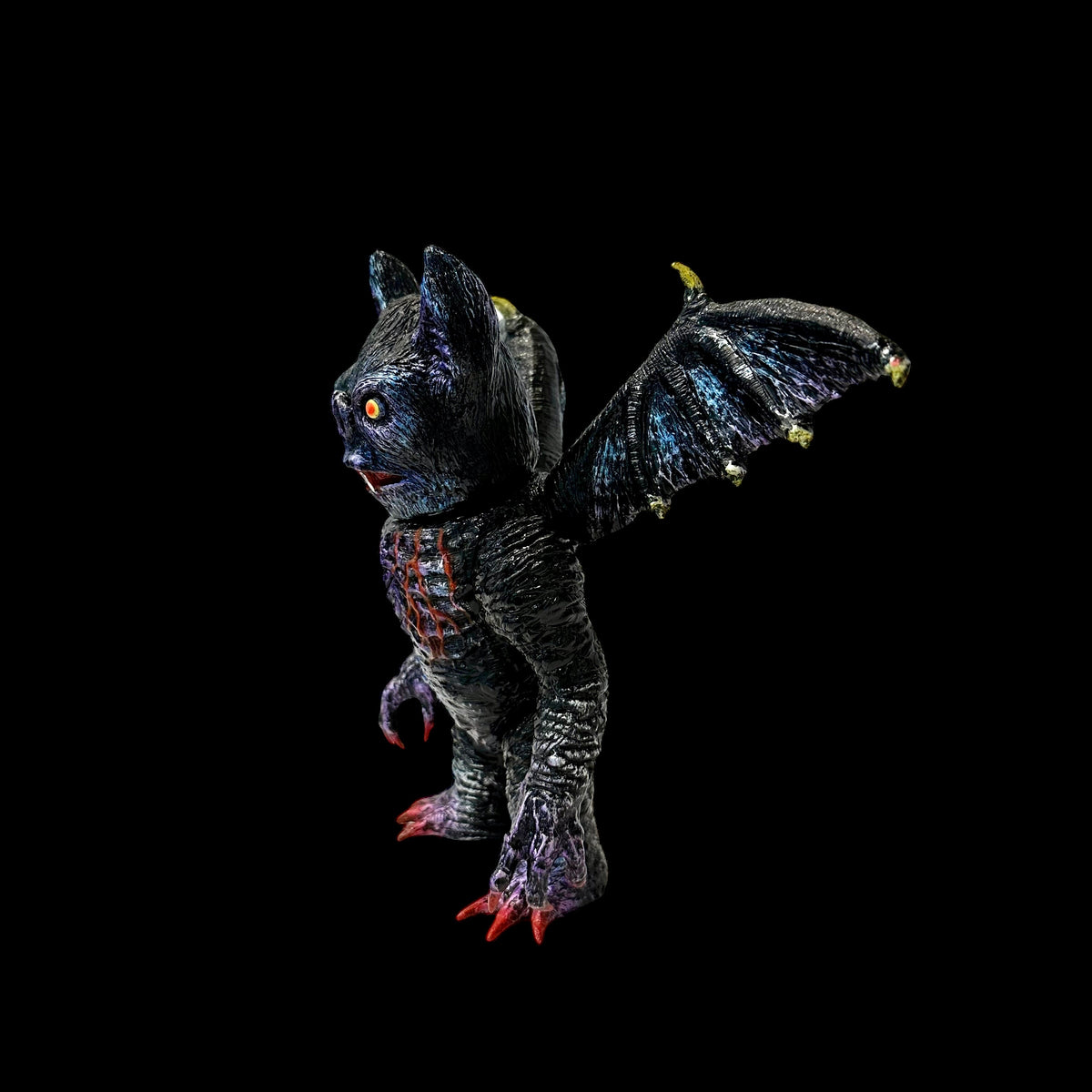 Bat-x Skull Head Butt by Kazu Akamatsu – Monster Patrol Toys