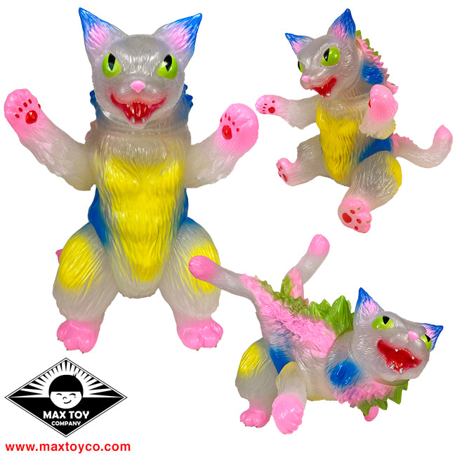 King Negora UV reactive vinyl Cat Kaiju UV reactive vinyl