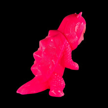 Load image into Gallery viewer, 4 1/2” Hōnengame by Small Paul LA Modern Sofubi Market