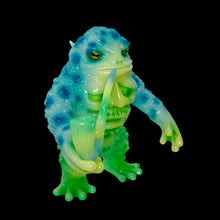Load image into Gallery viewer, 8” Mahou Gama by Magitarius