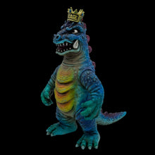 Load image into Gallery viewer, 10” Kaiju Daiou Pico pico LA Modern Sofubi Market ‘26
