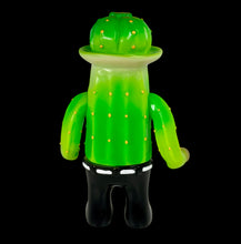 Load image into Gallery viewer, 5 1/2” Ukydaydreamer LA Modern Sofubi Market