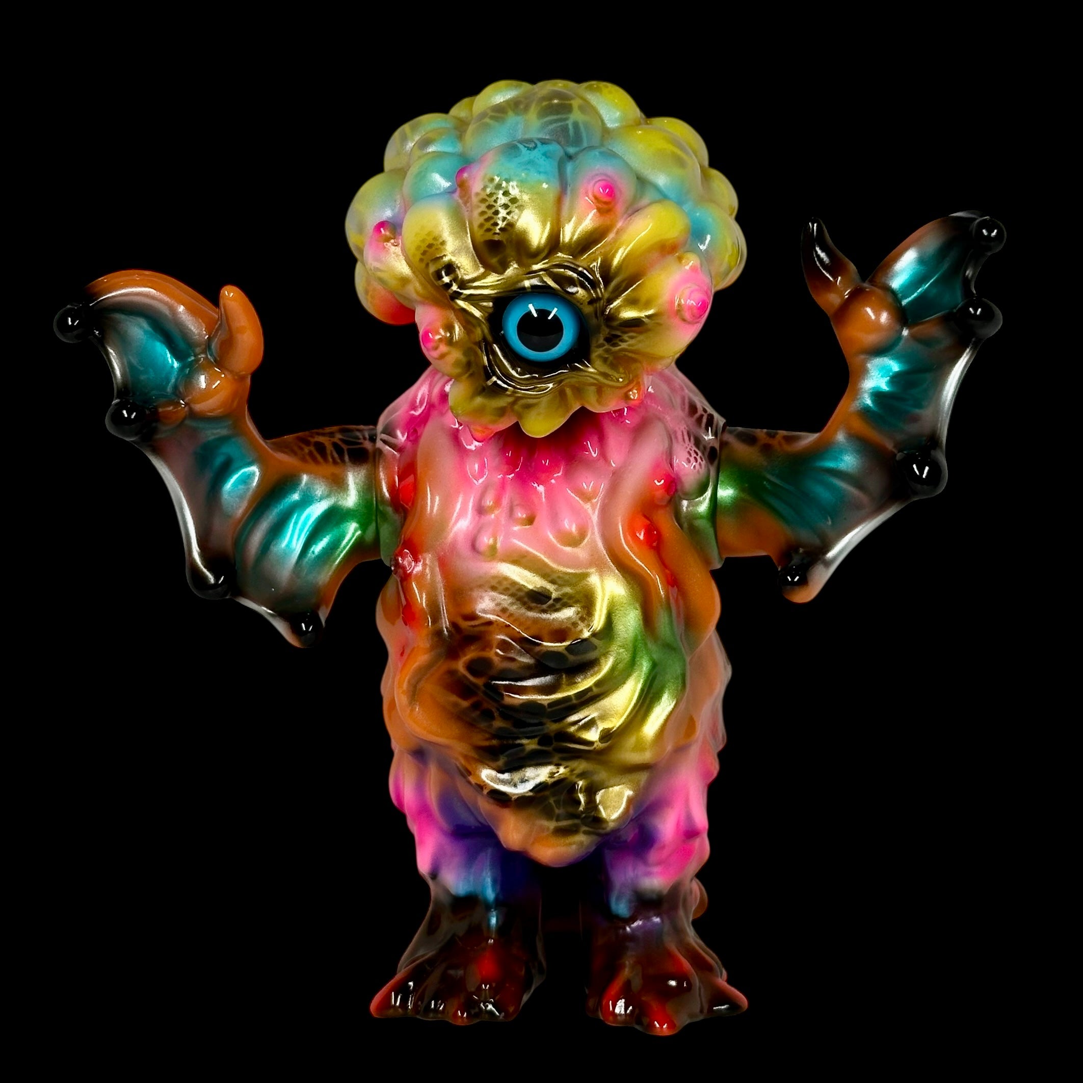 8 1/2” One-off Dokugan Blobpus LA Modern Sofubi Market – Monster
