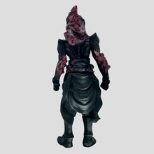 Load image into Gallery viewer, 9” Hikari Toys LA Modern Sofubi Market ‘26