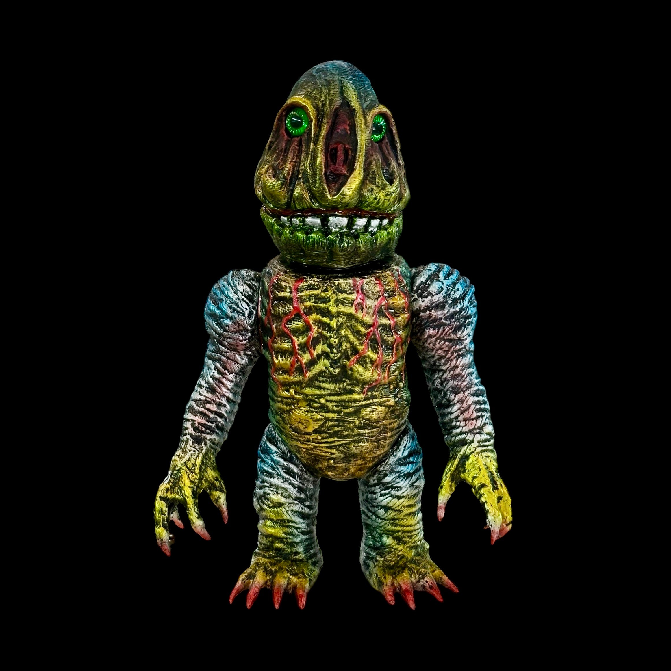 Mudron no.1 Skull Head Butt by Kazu Akamatsu – Monster Patrol Toys