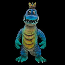 Load image into Gallery viewer, 10” Kaiju Daiou Pico pico LA Modern Sofubi Market ‘26