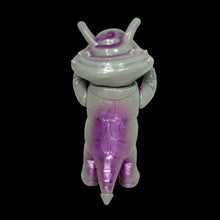 Load image into Gallery viewer, 6” Kanegon Sunguts Officially licensed by Tsuburaya Production