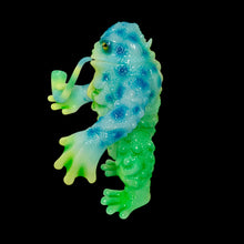 Load image into Gallery viewer, 8” Mahou Gama by Magitarius