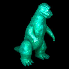 Load image into Gallery viewer, 9 1/2” Godzilla ‘54 Vinyl Paradise Marmit