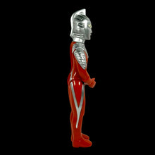 Load image into Gallery viewer, 12” Ultraman Seven 450 Marusan