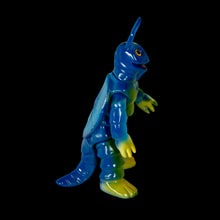 Load image into Gallery viewer, 9” Alien Bankah Marusan Sample Sale #34