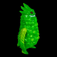 Load image into Gallery viewer, 5 1/2” Ukydaydreamer LA Modern Sofubi Market