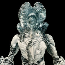 Load image into Gallery viewer, Alien Xam Black &amp; white marbled 13 inches tall, Paul Komoda design/sculpt by Maxtoy