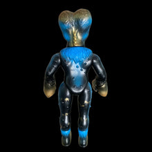 Load image into Gallery viewer, Alien Xam by Max Toy Company
